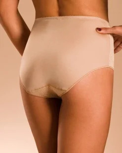 C Magnifique Control Brief