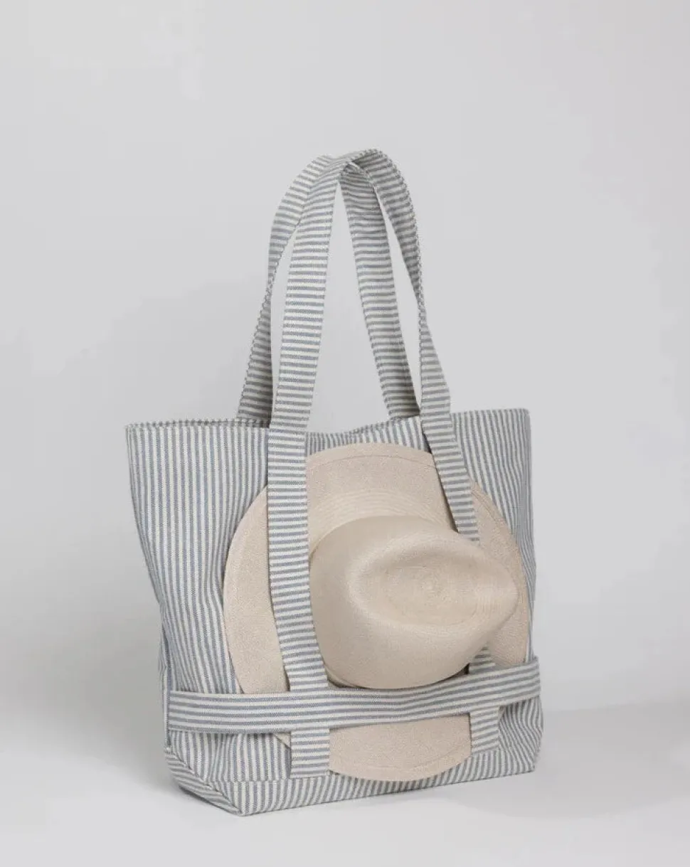 Canvas Traveler Bag