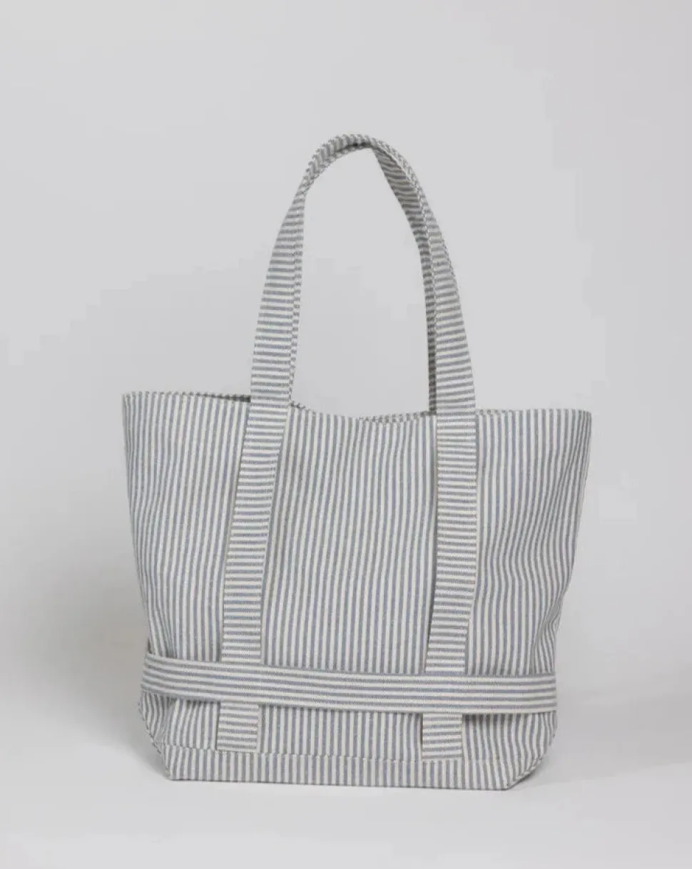 Canvas Traveler Bag