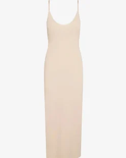 Classic Maxi Slip