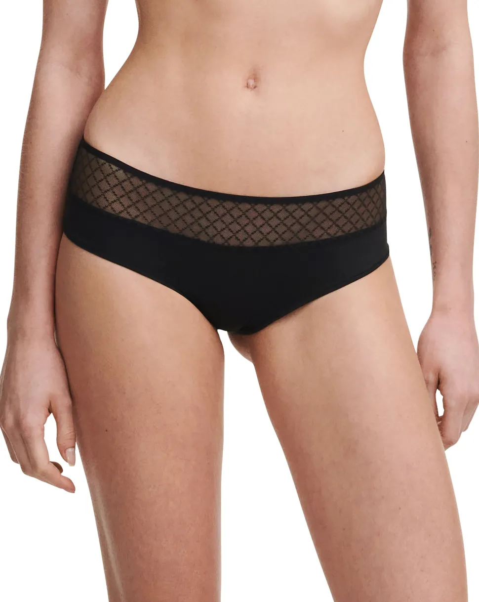 Norah Chic Shorty