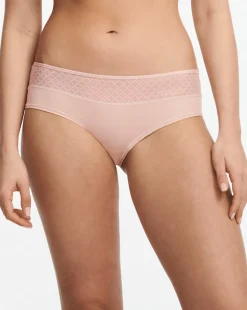 Norah Chic Shorty